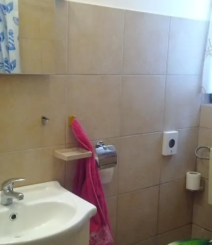Eldi Apartman