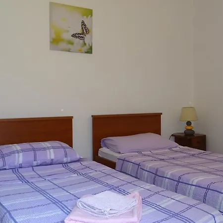 Apartment Eldi *
