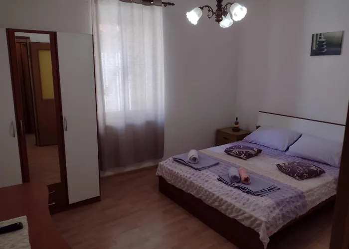 Apartamento Eldi *